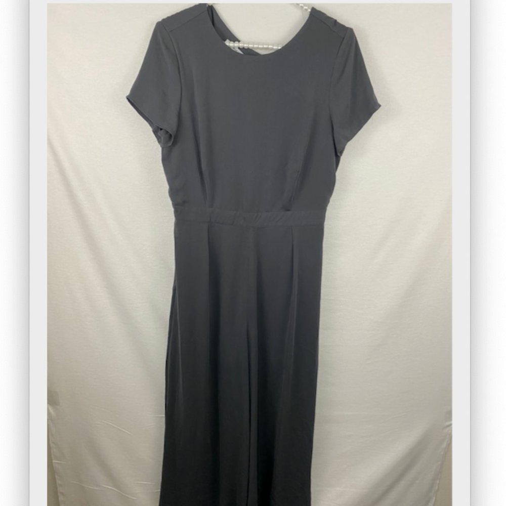 Naked Zebra Jumpsuit Medium Gray Short Sleeve